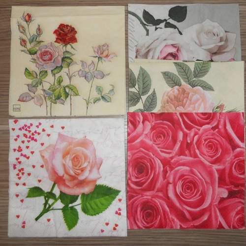 N°160 lot de 5 serviettes différentes en papier sur thème des fleurs des roses 