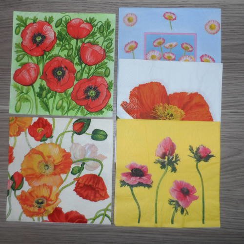 N°160 lot de 5 serviettes différentes en papier sur thème des fleurs rouges coquelicots, pâquerettes.. 