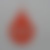 N°100 b une petite boule de noël en papier tapisserie orange  découpage fin