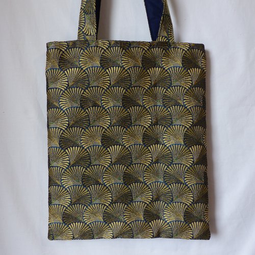 Sac en tissu d'ameublement, accessoire femme, tote bag élégant