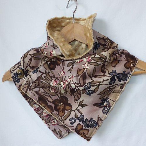 Echarpe col boutonnée, echarpe courte à bouton