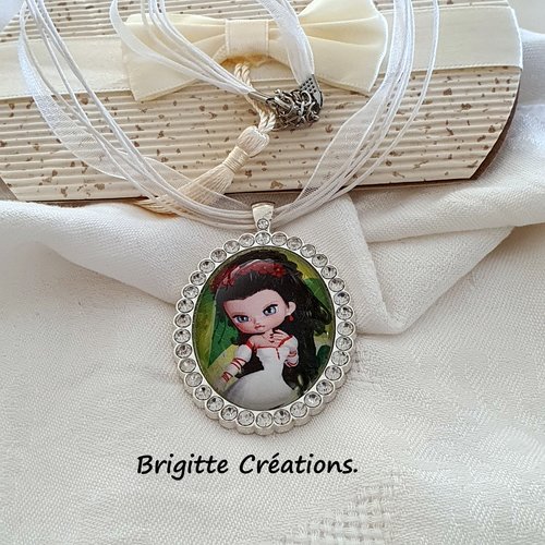Pendentif cabochon ovale en verre de 40 x 30 mm