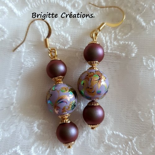 Boucles d'oreilles en perles japonaises tensha rondes.