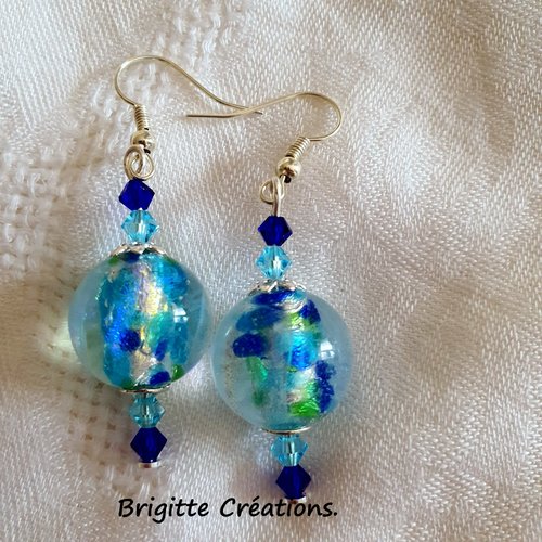 Boucles d'oreilles en perles de verre de murano authentiques dichroiques.