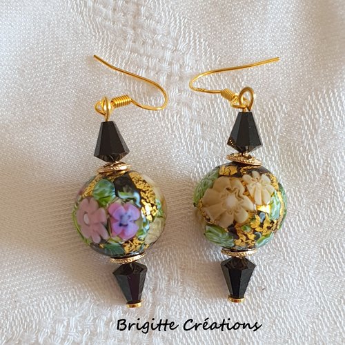 Boucles d'oreilles en perles de verre de murano authentiques et cristal.