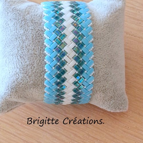 Bracelet en tissage de perles miyuki half tila et perles de rocailles