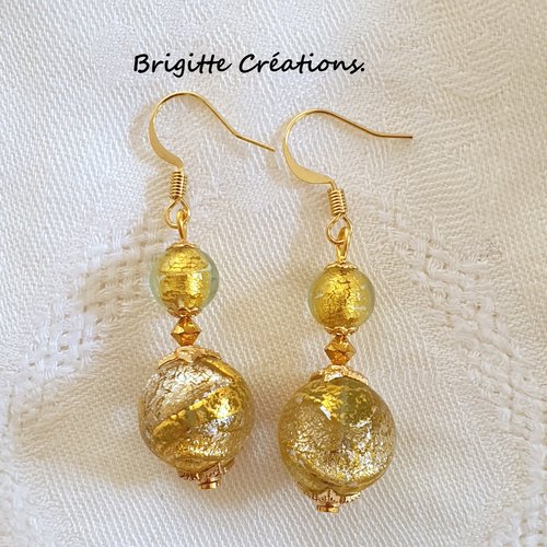 Boucles d'oreilles en perles de verre de murano authentiques dichroiques.