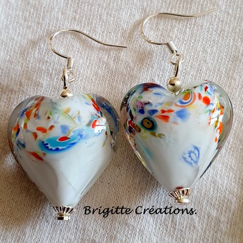 Boucles d'oreilles en perles de verre de murano authentiques.