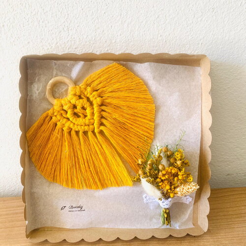 Coeur macramé dans coffret
