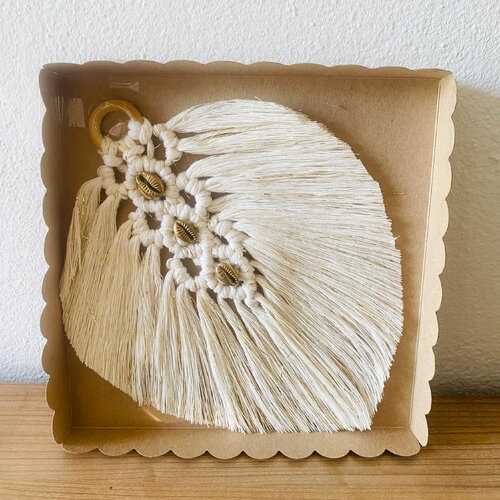 Coffret feuille en macramé