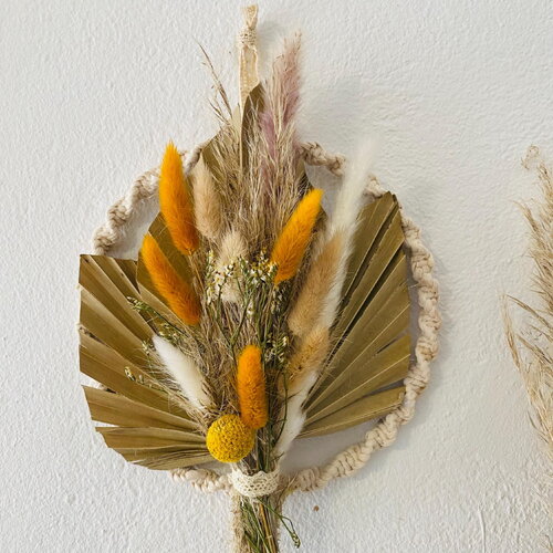 Couronne macramé et fleurs séhées