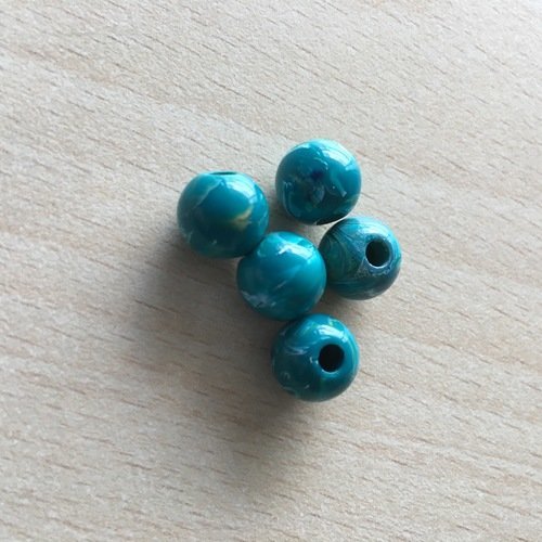 Perles en plexiglass taille 10 mm couleur vert turquoise 