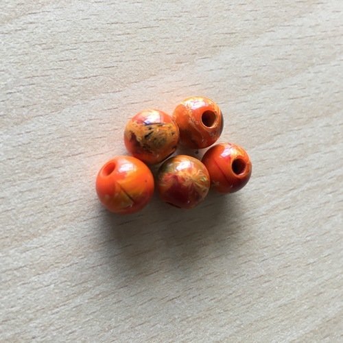 Perles en plexiglass taille 10 mm couleur orange