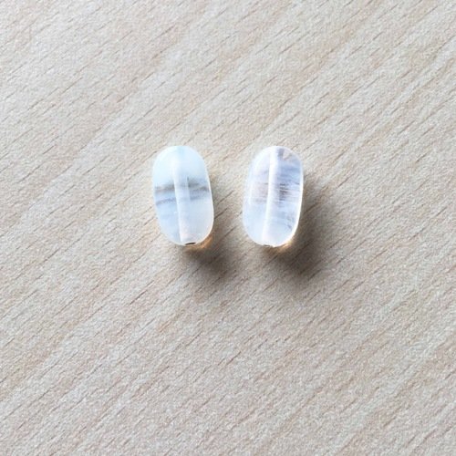 Perle artisanale en verre  "ovale" couleur: translucide