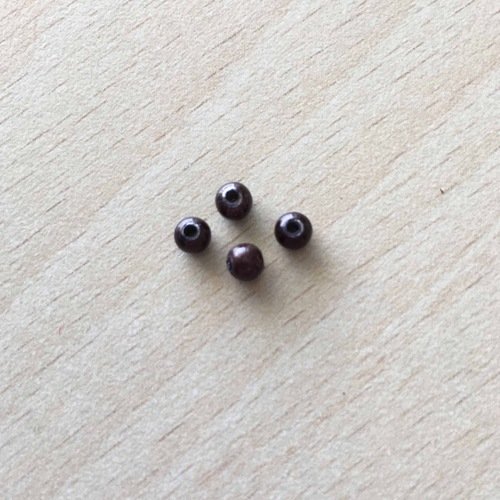 Lot de jolie perles magiques 4 mm  couleur  noir marron