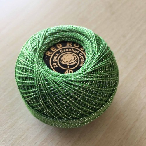 Fil de coton taille 40 couleur  vert   fil métallisé argent