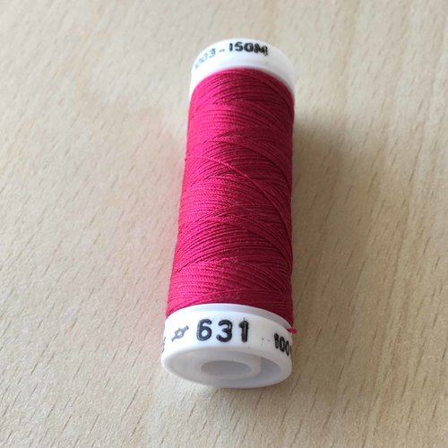 Bobine de fils de soie 1003   "au ver à soie" 631 rouge pivoine