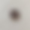 Joli petit bouton "mandala"  02 taille:  20 mm 