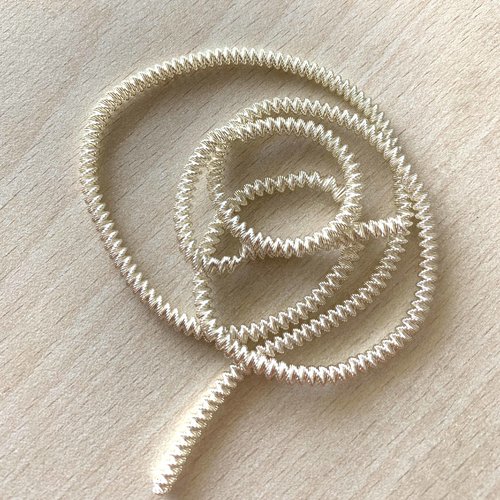 Cannetille spirale or  crème : ressort métallique 4 mm