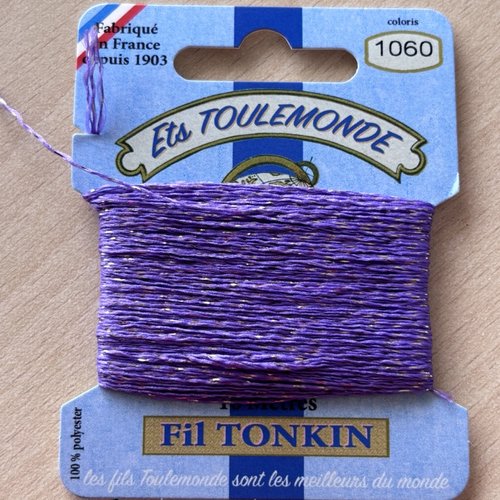 Fil à broder tonkin 1060 parme lamé or