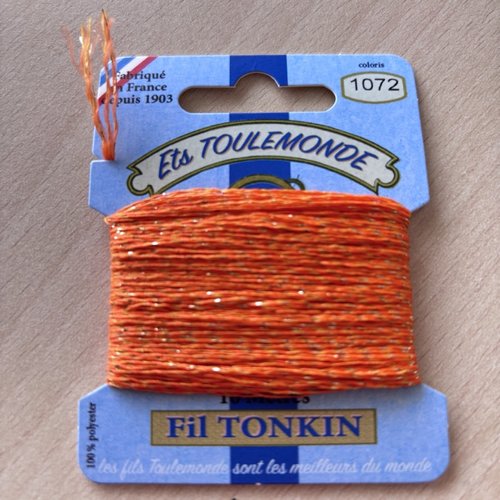Fil à broder tonkin 1072 chiné mandarine lamé or