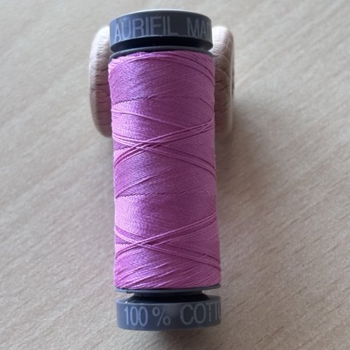 Aurifil mako 28 2479