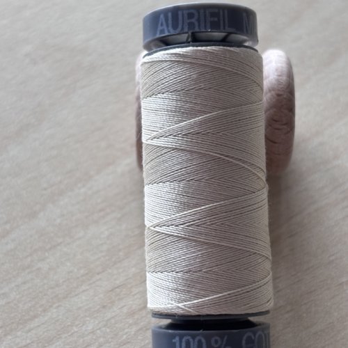 Aurifil mako 28 2310