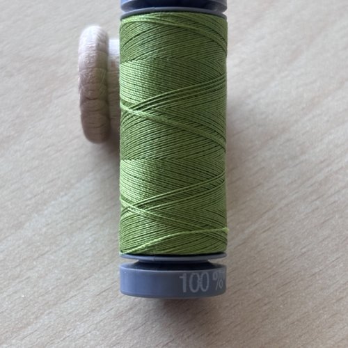 Aurifil mako 28 2888