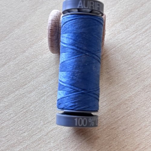 Aurifil mako 28 1126