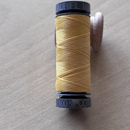 Fil aurifil mako 28 1135