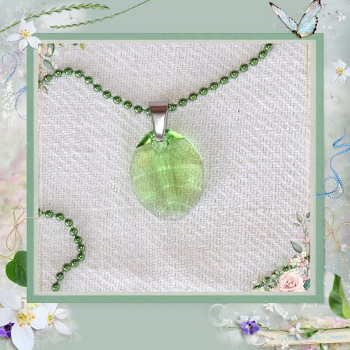 Pendentif en cristal vert clair