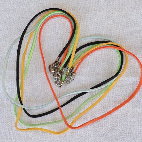 Collier lacet de cuir pour pendentif ou charms
