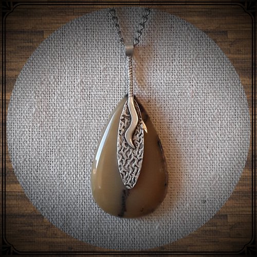 Collier pierre naturelle opale denditrique