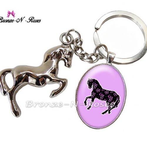 Porte clés cabochon " cheval " cabochon violet fleurs fille bronze bijou 
