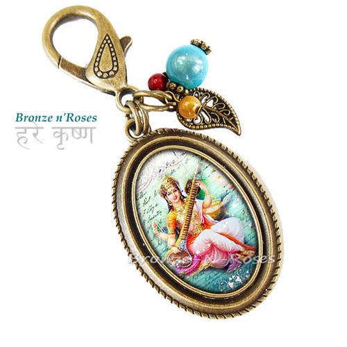 Bijou de sac * déesse hindoue saraswati * cabochon bronze inde bleu rose