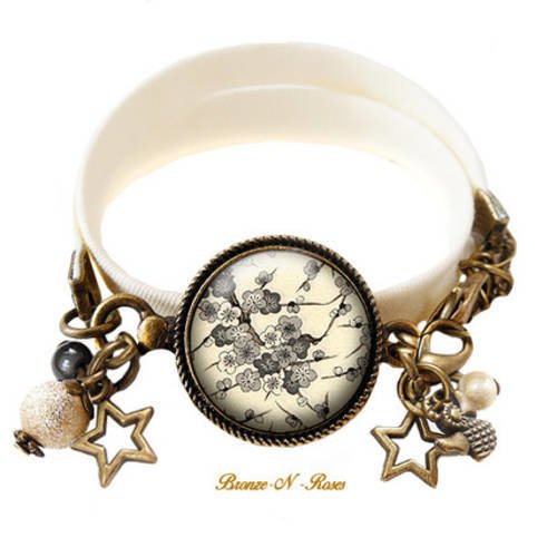 Bracelet  * fleurs de pommier * cabochon bronze marron rétro beige perles verre 