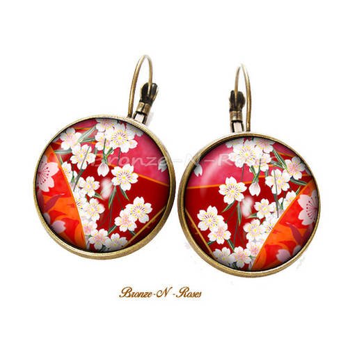 Boucles d'oreilles * fleurs sakura * cabochon bronze rouges dormeuses 