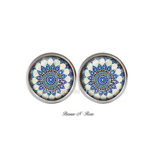 Boucles d'oreilles puces * mosaïque arabo andalouse * cabochon bleu verre 