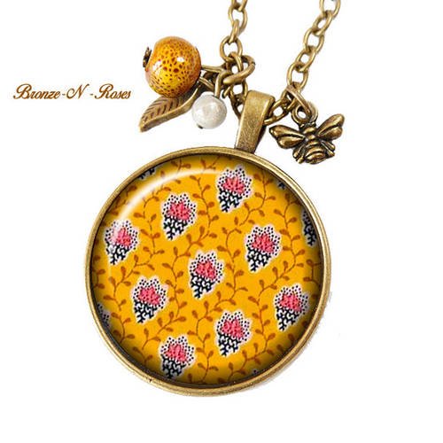 Collier * petites fleurs de provence * bijou provençal jaune motif verre 