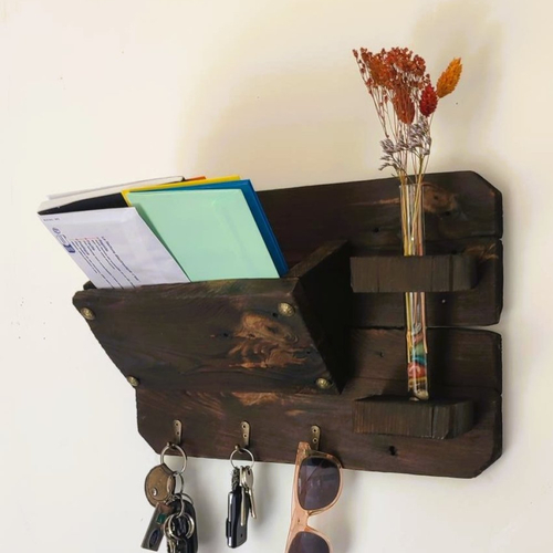 Organiseur mural en bois