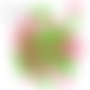 Confettis feuilles de houx et ronds - vert et rose fuchsia