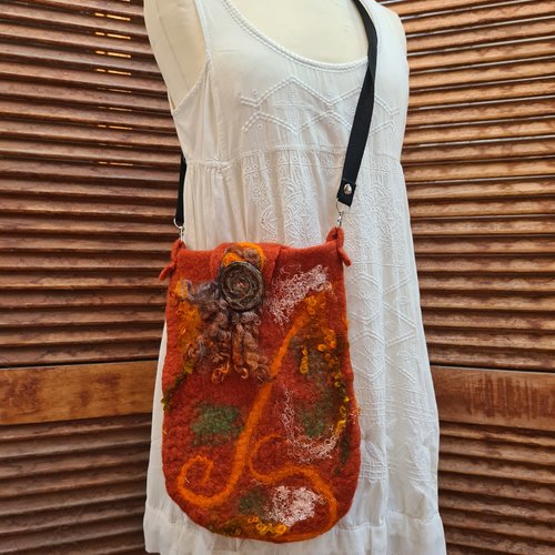 Sac en laine feutrée