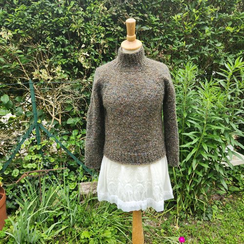 Pull raglan