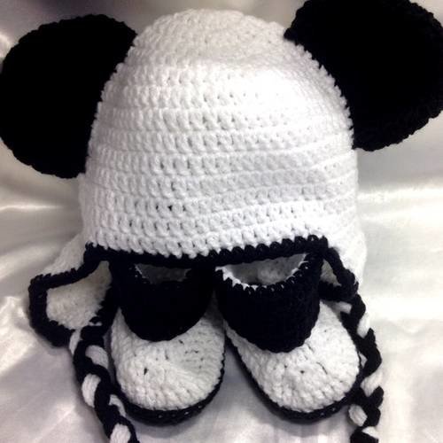 Ensemble Bonnet Peruvien Et Chaussons Panda Pour Bebe De La Naissance A 12 Mois Un Grand Marche