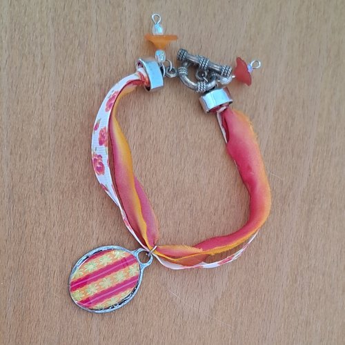 Bracelet orange rubans medaillon