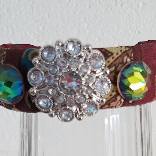Bracelet manchette bordeaux strass tissu indien