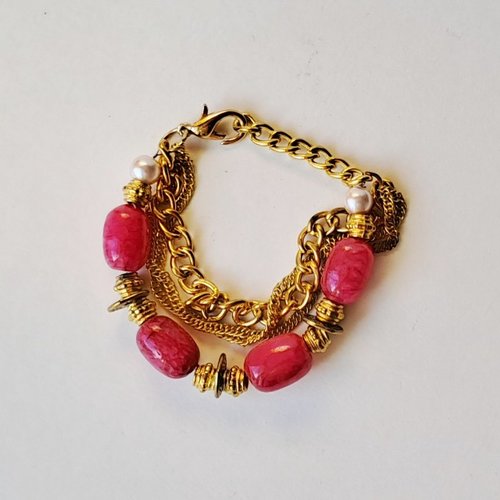 Bracelet rose vif fuchsia or perles chaines