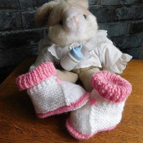 Chaussons bébé laine blanc et rose