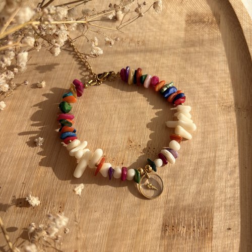 Bracelet perlés avec pendentif marin