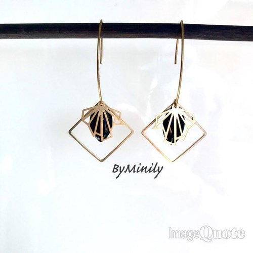 Boucles d'oreilles pendantes sequins émaillés - origami - japonais - graphique - doré - noir